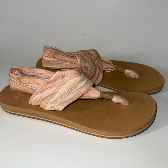 Sanuk sling soft top sandals size 7. - Picture 1 of 9